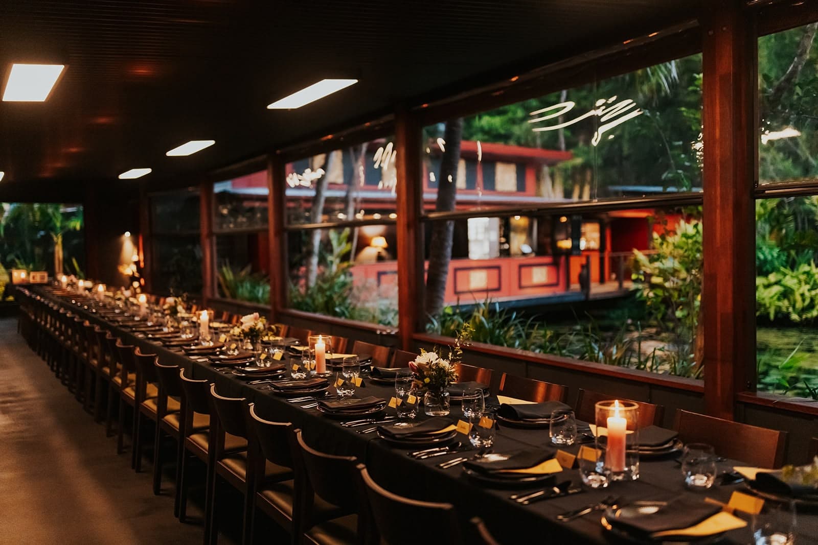 Long Restaurant Table